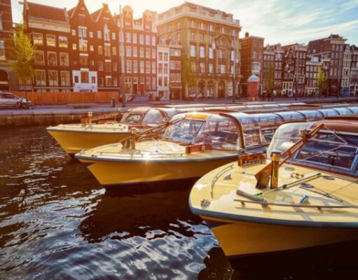 Overview of canal cruises in Amsterdam: all information