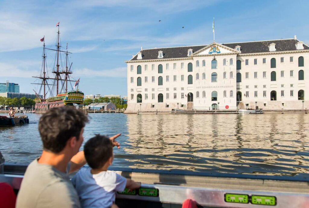 Hop-On Hop-Off boat tour for children