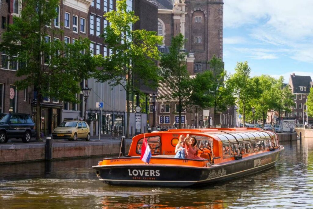 Lovers Canal Cruise (1-hour canal cruise)