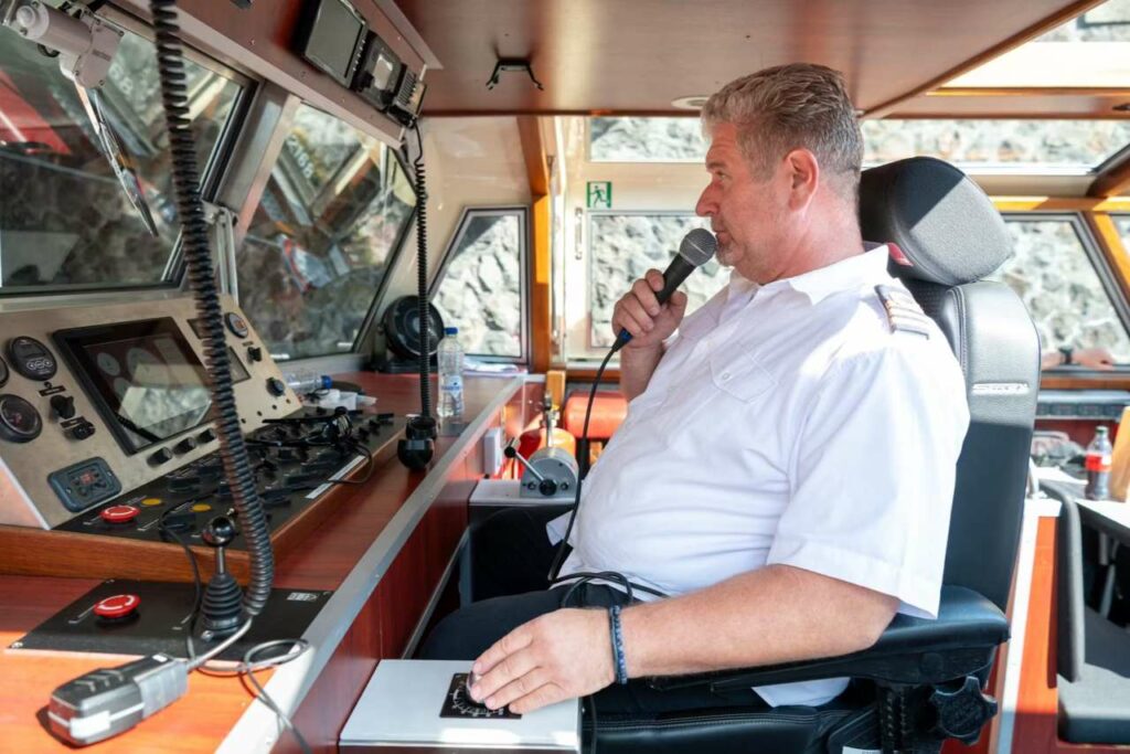 The best time for a canal cruise The best time for a canal cruise